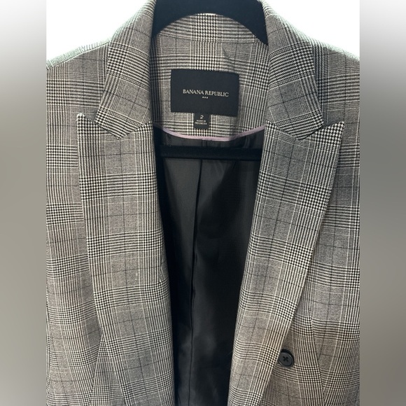 Banana Republic Gray Sport Coat with Notched Lapels - Picture 3 of 3
